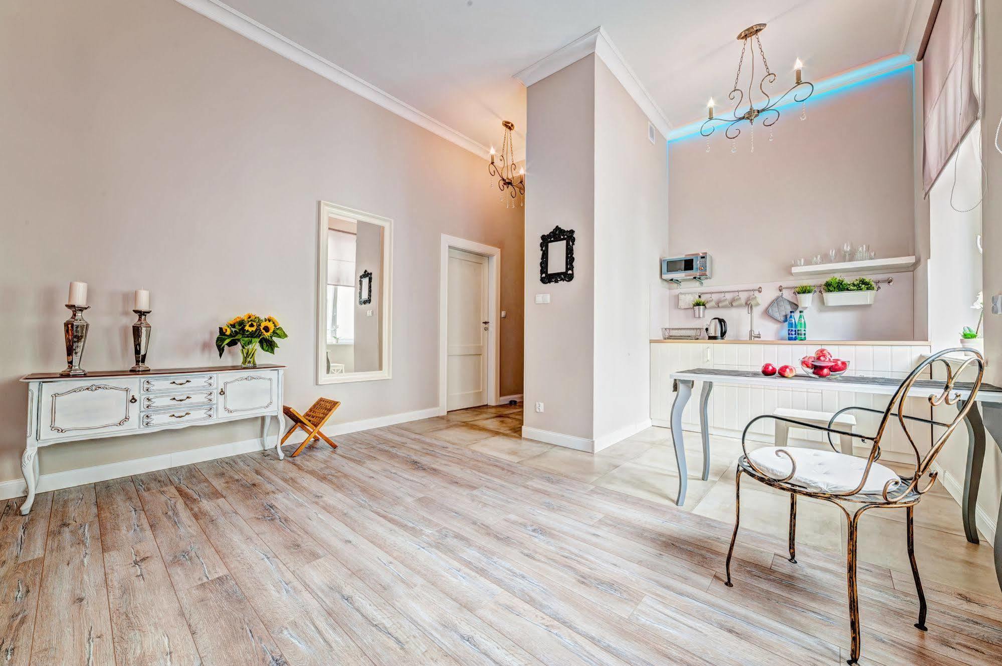 E-Apartamenty Swiety Marcin Poznań Exterior foto