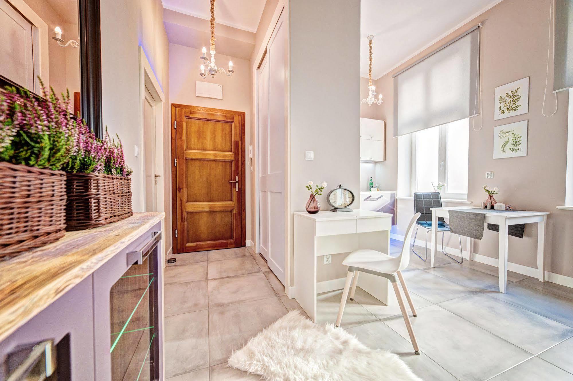 E-Apartamenty Swiety Marcin Poznań Exterior foto